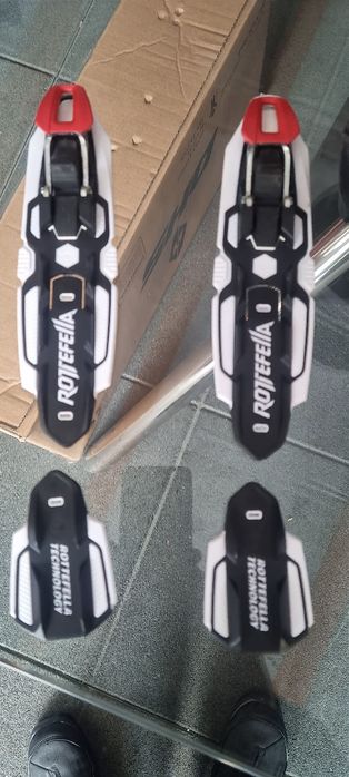 Legaturi schiuri ski fond