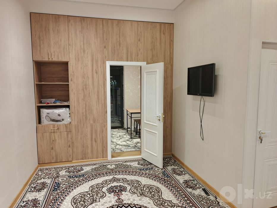 Sergili Honabod Avenyuda tayyor yashalmagan 2 xona yengi remontan chiq