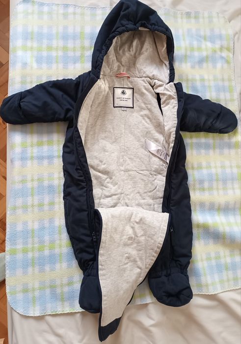 Космонавт за бебе