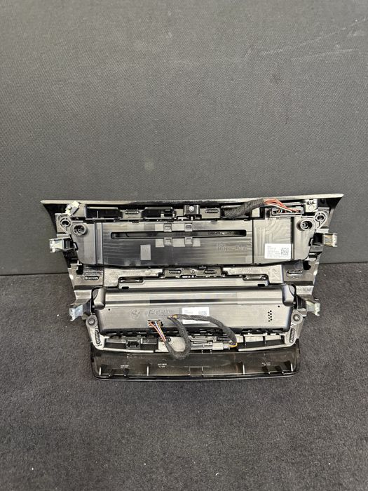 Panou clima consola audio radio BMW seria X1 X2 F48 F49 F39