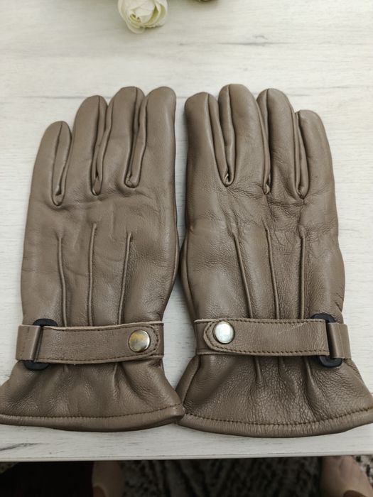 Женская перчатка кожа скидка 100.000