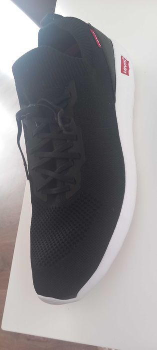 Ghete sport Levis mărimea 47