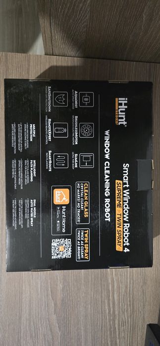 Robot curatare geamuri iHunt Smart Window 4 SUPREME Twin Spray