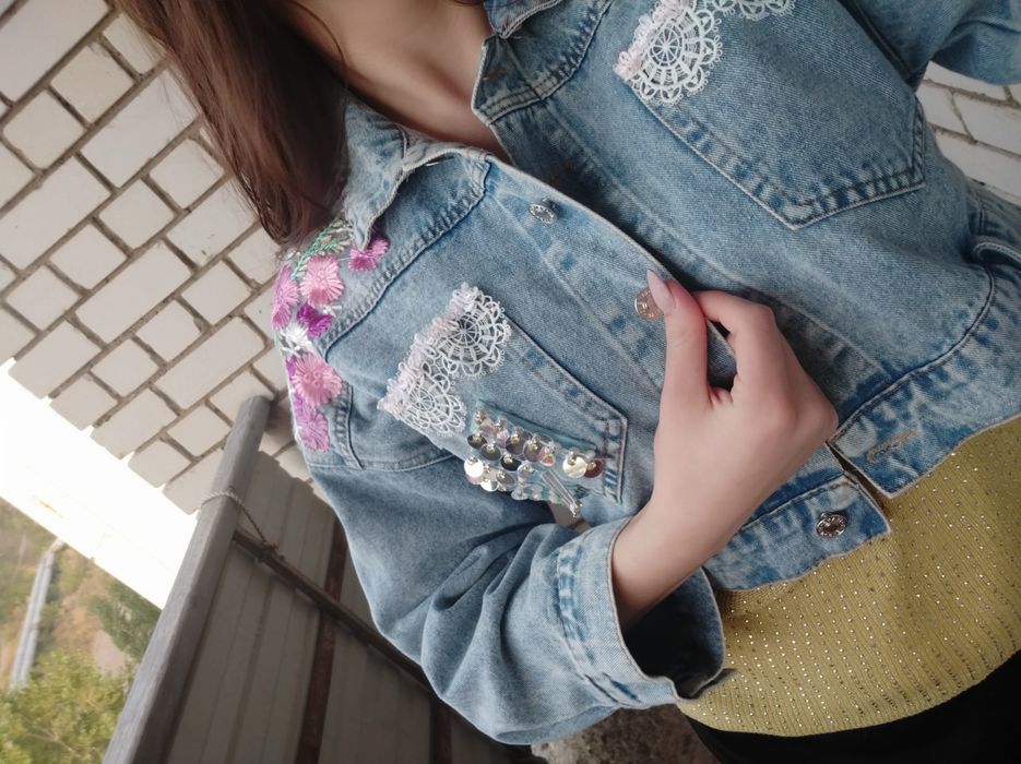 Срочно продам джинсовку...