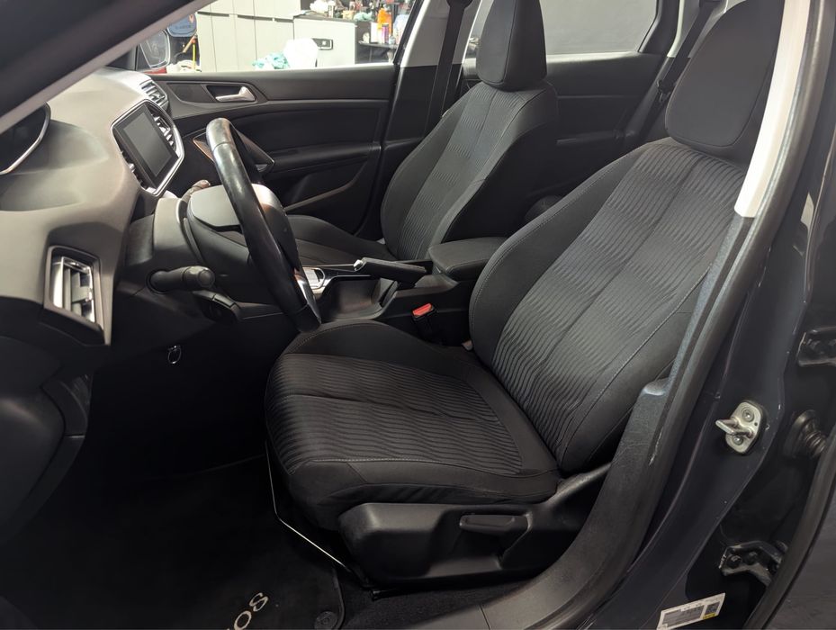 Peugeot 308 SW 1.6 BlueHDi 120 CP Automat – 11/2016 – 139.000 km