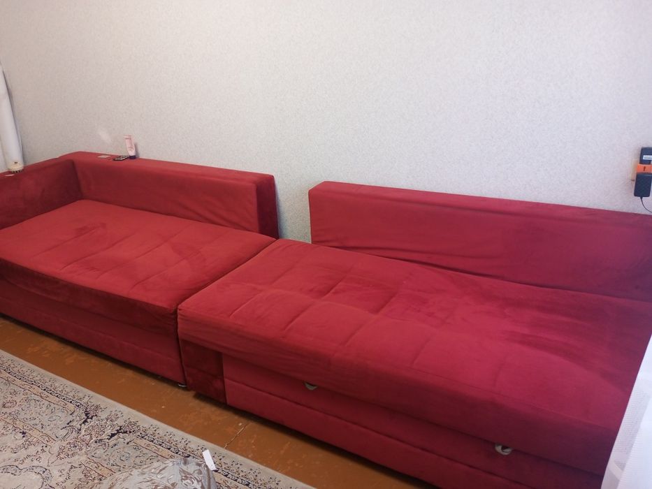 Мягкий уголок диван