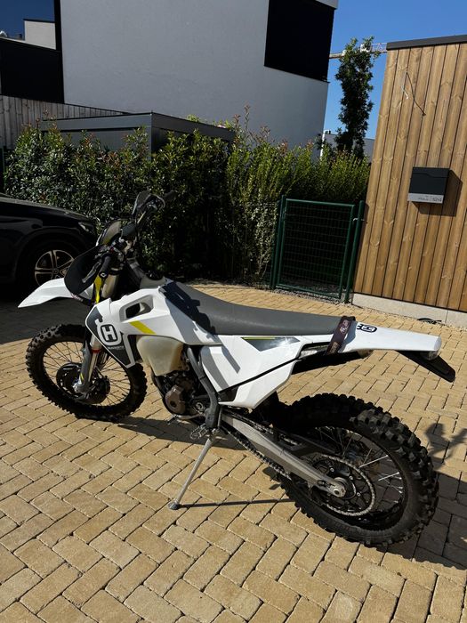 Husqvarna FE 350 4T 2023 full (26h / 712 km / inmatriculata) + suport auto