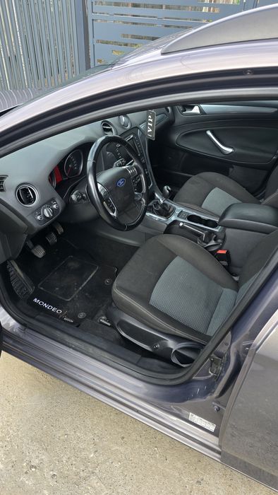 Vand Ford Mondeo