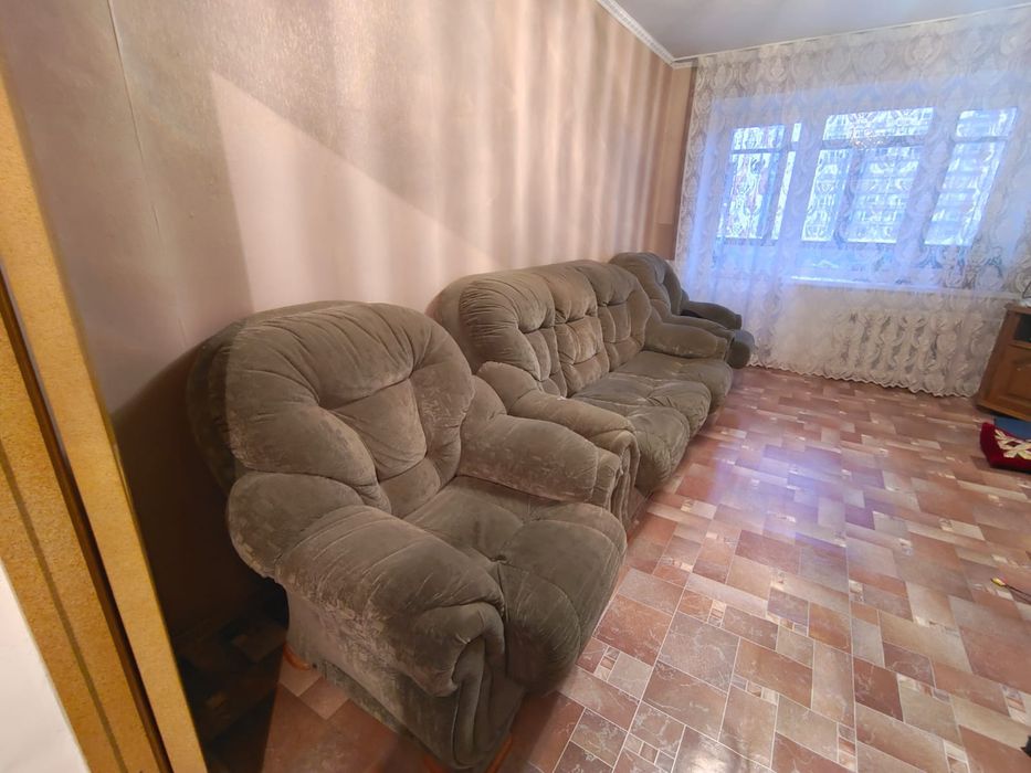 Продам диван в отличном состоянии