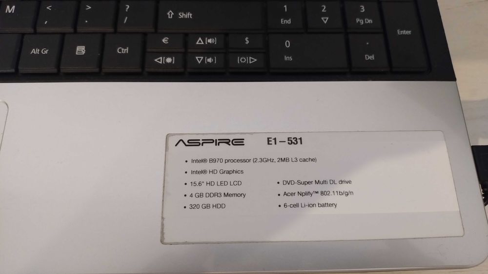 Dezmembrez laptop Acer Aspire E1-531