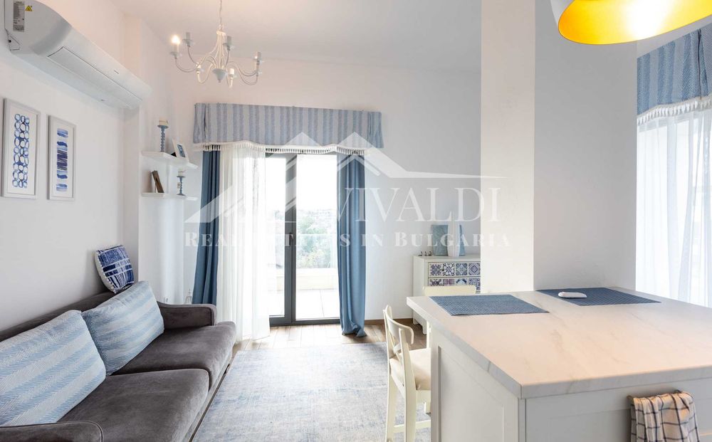 Продава се Тристаен апартамент в к.к. Св.Св. Константин и Елена - 107 кв.м за 1812 €/кв.м - Снимка #6