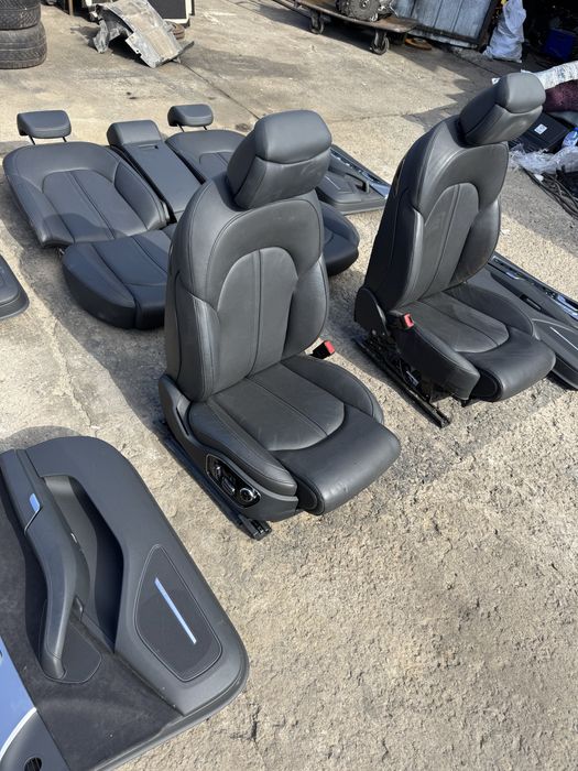 Кожен салон от Ауди А8 2015 г