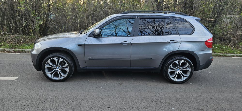 BMW  X5 3.0is vand-schimb
