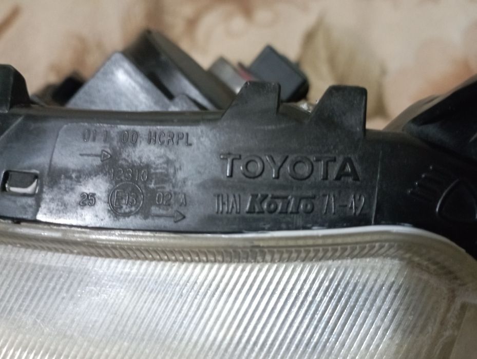 Фара  на Тойота Fortuner