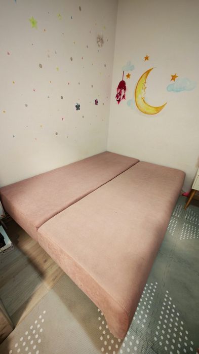 Vând canapea extensibila