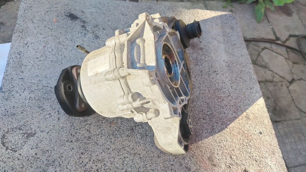 Раздатка  АТЦ  450 БМВ х3 ф25 х5 е70 х6 е71 е72 / ATC 450 BMW X3 f25 X5 e70 X6 e71 e72