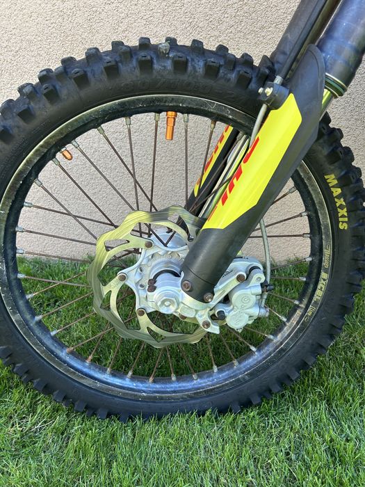 Продавам ktm sxf 250 4 тактов 2008