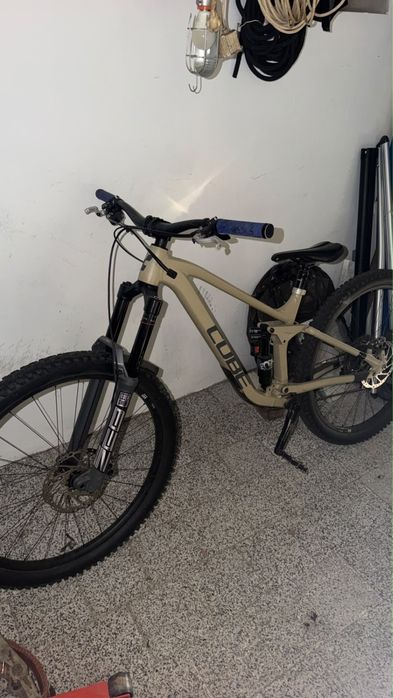 Vand bicicleta cube stereo 170R 2022