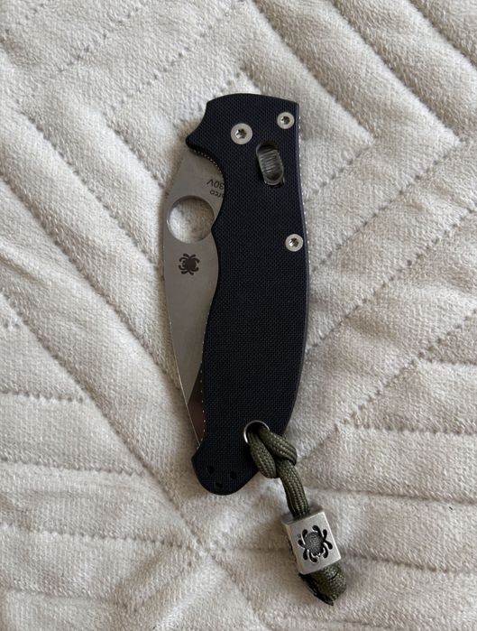 Кухонный нож Spyderco