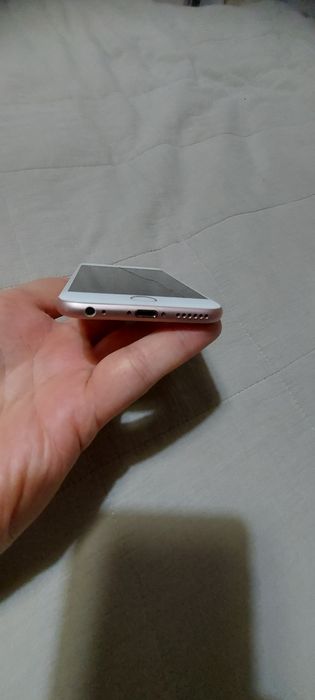 Телефон iphone 6s 32gb