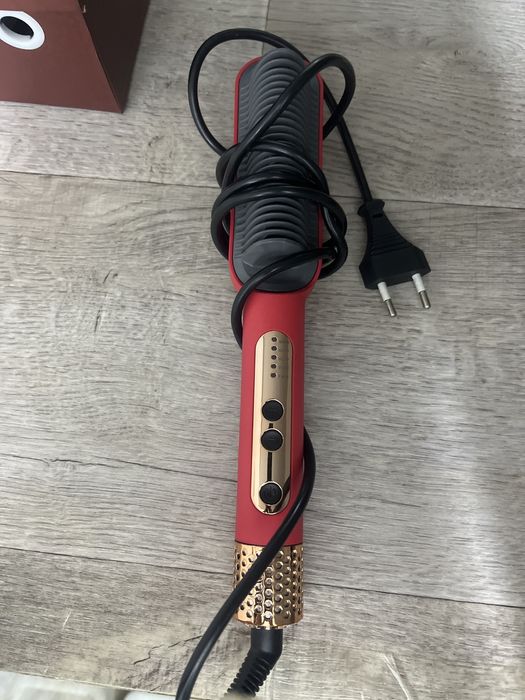 Автоматическая плойка , утюжок