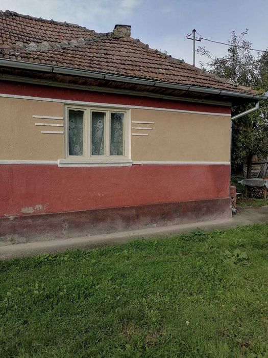 Vand Casa cu gradina