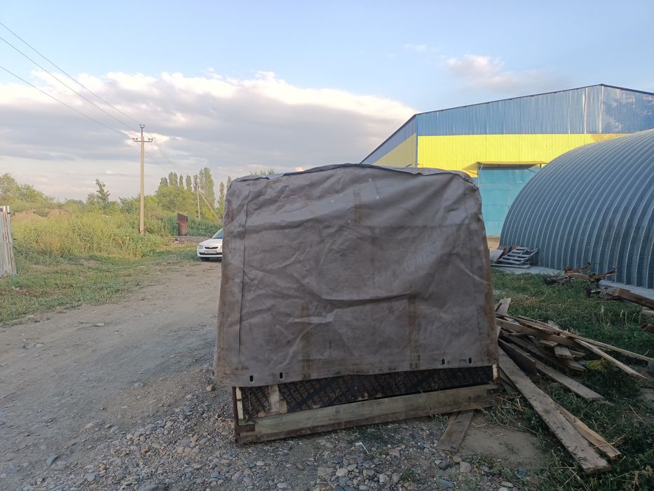 Продам кузов с тентом от газель