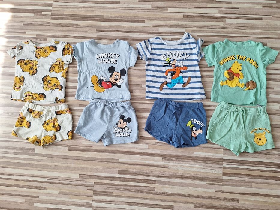 4 seturi Disney 9-12 luni