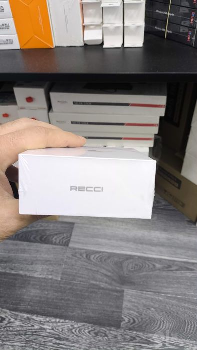 Air Pods фирмы Recci