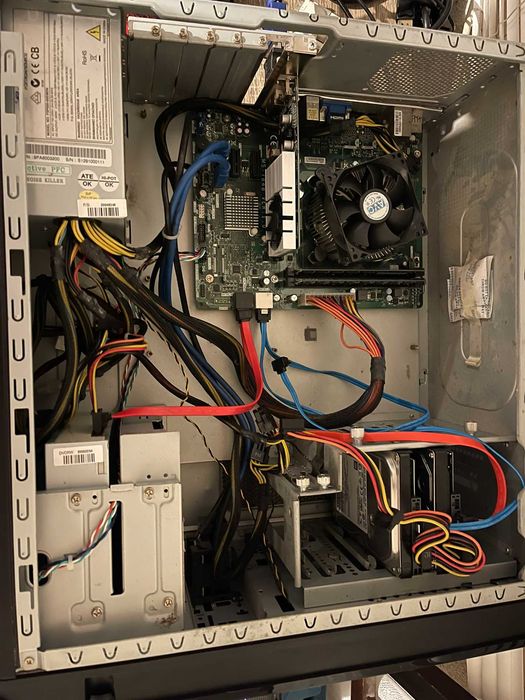 Unitate PC Light Gaming I7-4770 16GB RAM 3TB HDD AMD RADEON R5 310 2GB