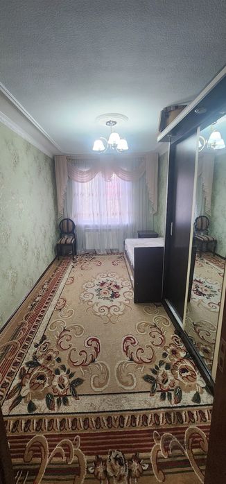 Адрес г Ташкент Яккасарой район улица Ш Руставели кирпичный дом 3этаж