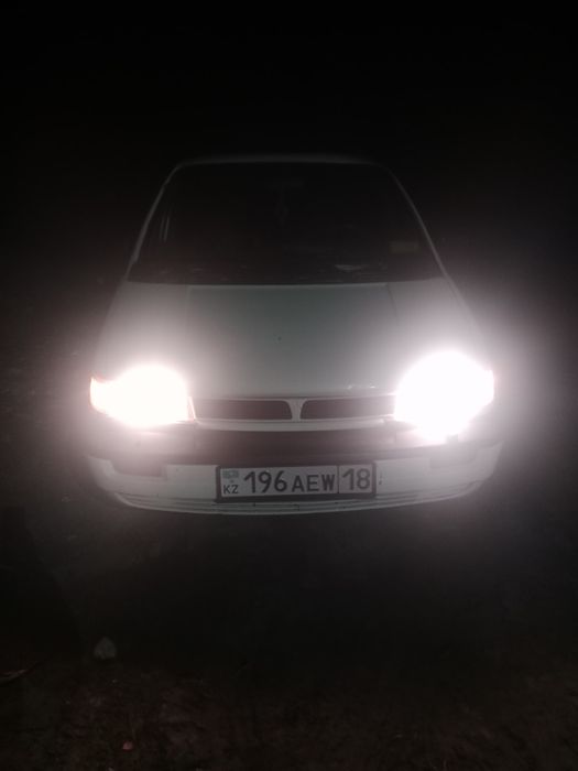 продам Митсубиси Спец Вагон