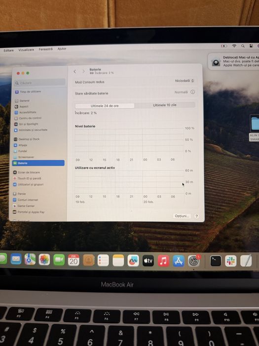MacBook Air (Retina, 13 inchi, 2019)