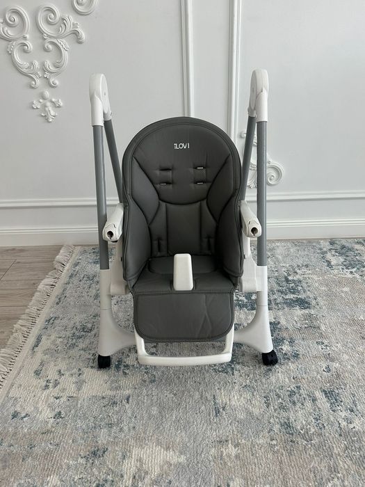 Продам столик для кормления