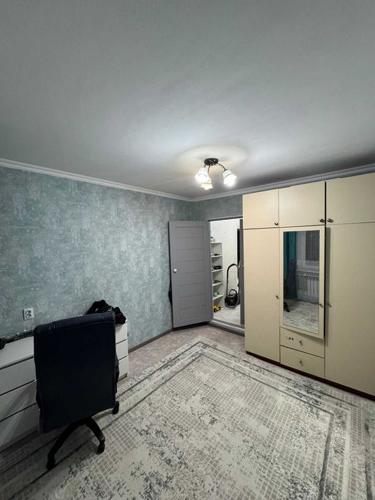 Продам 3 комн . О.Кошевого