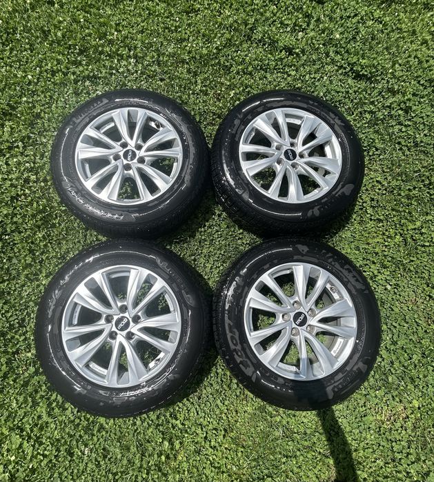 4 Roti (jante Oxxo +cauciucuri) Renault, Dacia, Nissan, Mitsubichi, Suzuki 5x114,3  Pirelli Scorpion 225/65 R17 iarna