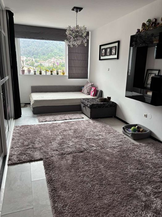 Дава се под наем Тристаен апартамент в Шумен, Дивизионна болница - 100 кв.м за 510 € - Снимка #3