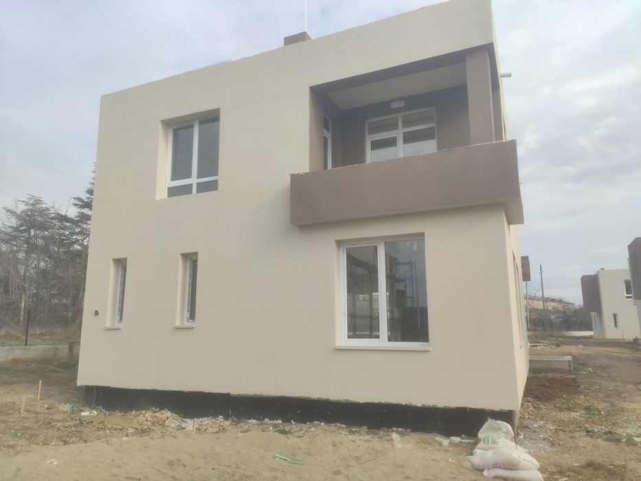 Продава се Къща в Варна, Колхозен пазар - 200 кв.м за 975 €/кв.м - Снимка #2