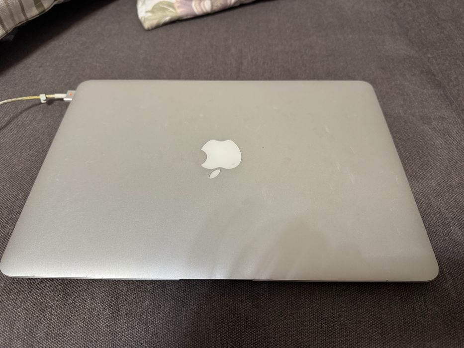 Apple Macbook Air 13 2017 г.