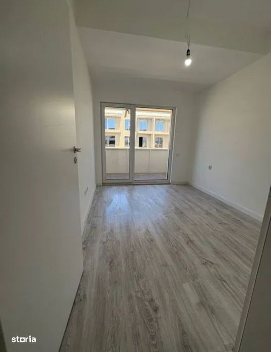 Apartament cu 2 camere, 45 mp, parcare, zona Eroilor