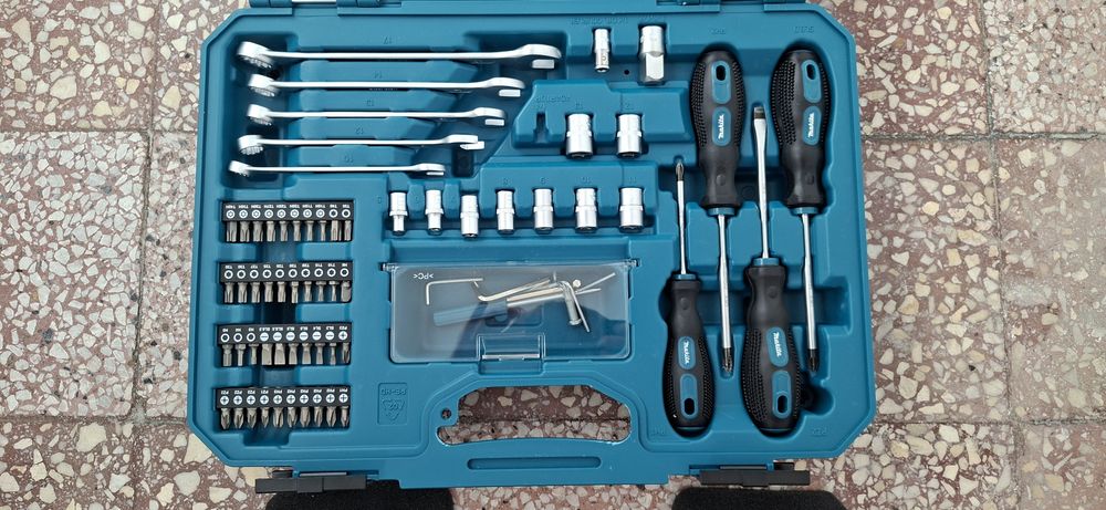 Makita E-08458 Trusa unelte
  Makita E-08458
583,99 RON  In stoc