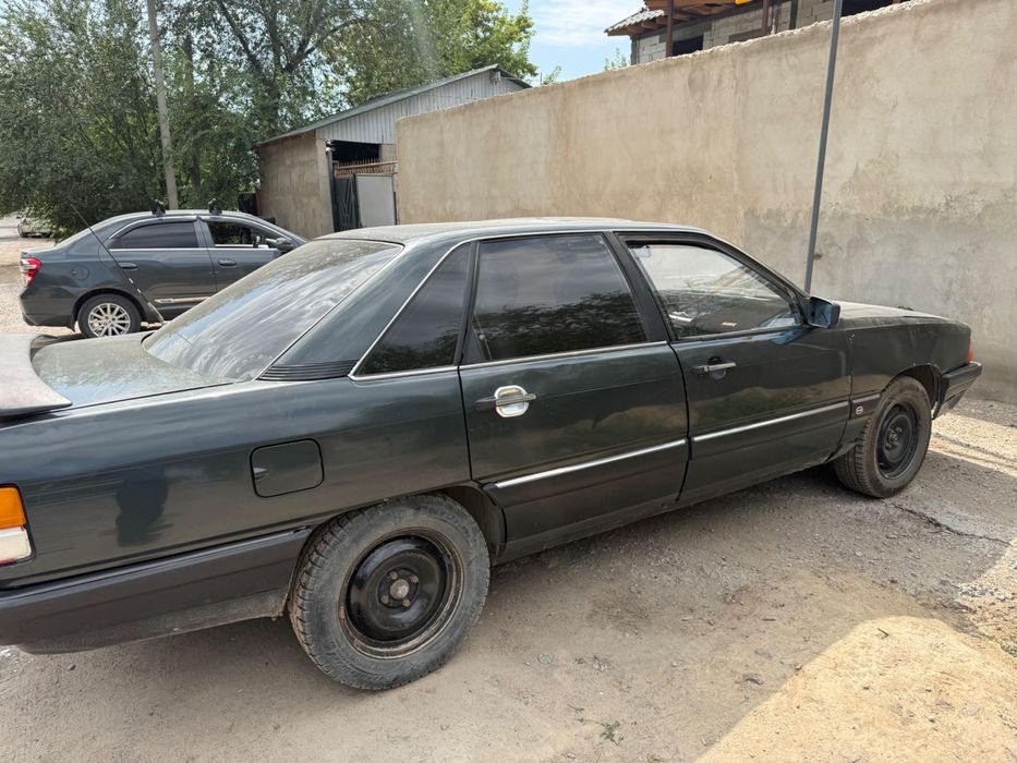 Продам ауди 100 селедка