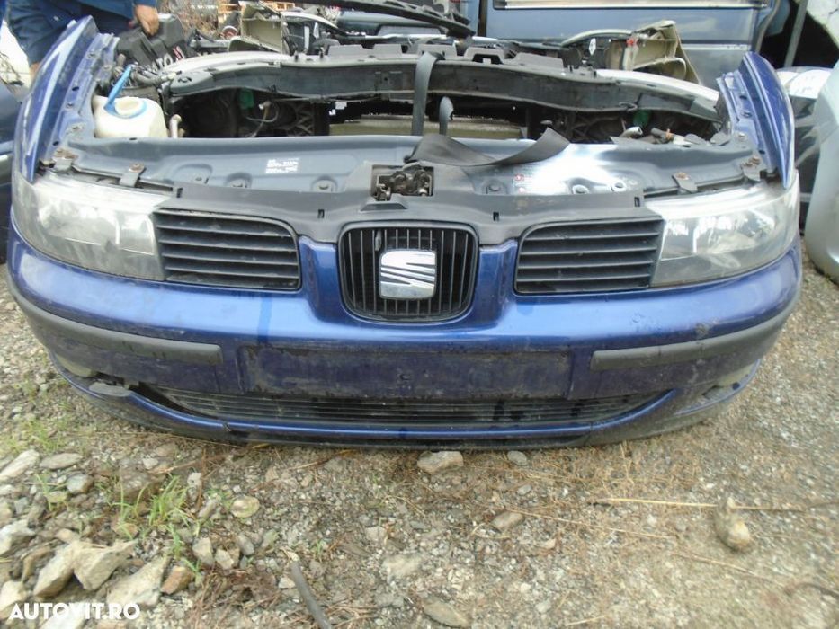 Fata completa Seat Leon din 2002 volan pe stanga