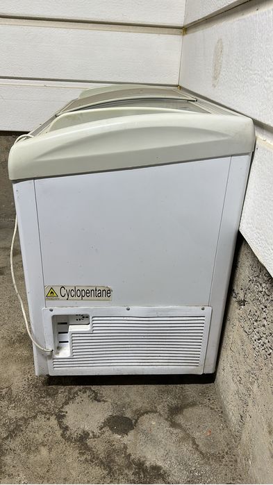 Морозильник Alma 350 л