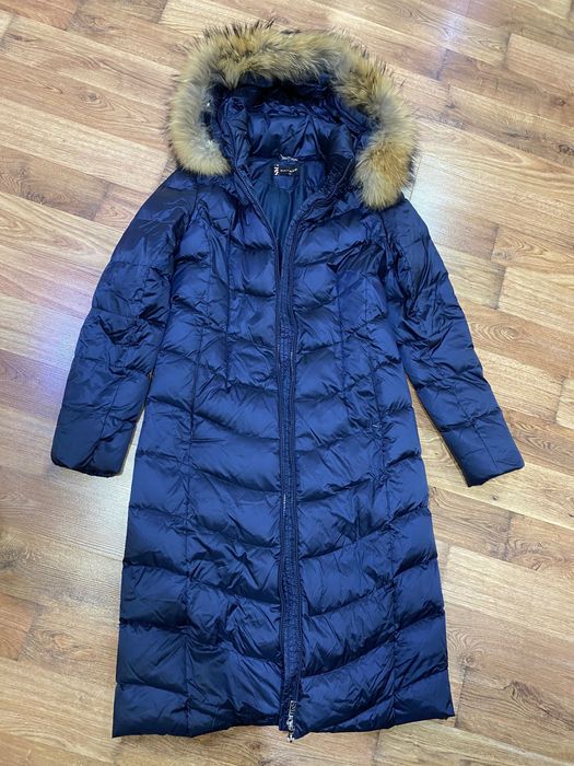 Пуховик зимний в отличном состоянии фирмы SAVAGE.