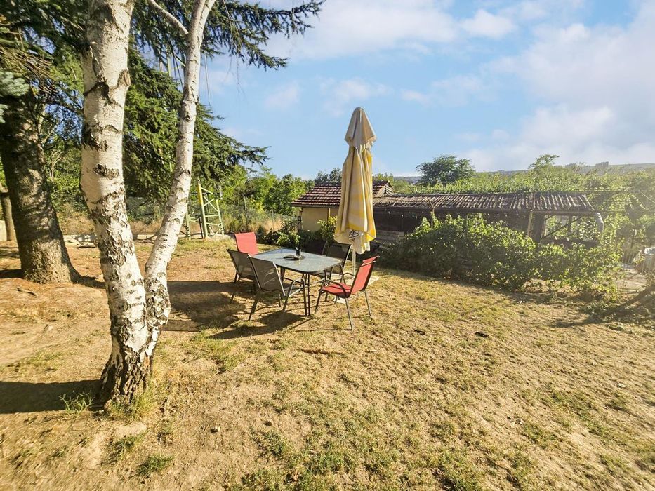 Къща в Плевен-Индустриална зона площ 240 цена 380000