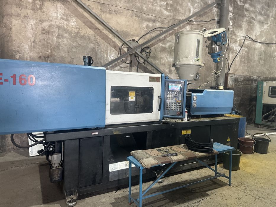 Продается термопластавтомат