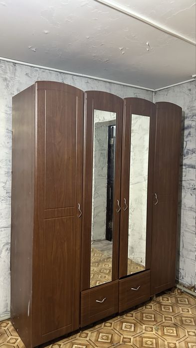 Спальная гарнитура сатылады