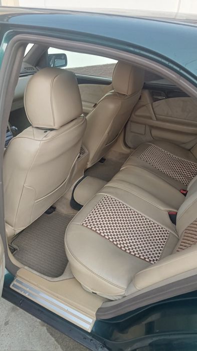 Мерседес 210,111 матор,