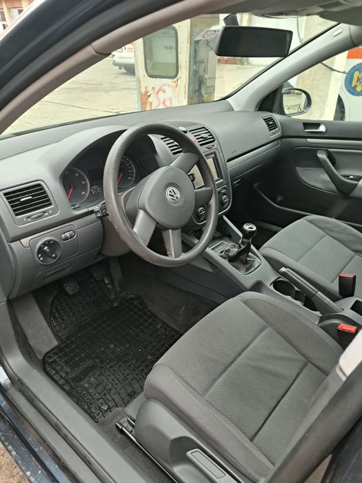 Vand golf 5 4x4 proprietar